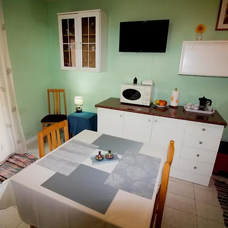 Large Terrace Two Blocks From The Apartamento *