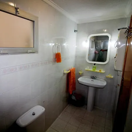 Large Terrace Two Blocks From The Torrevieja
