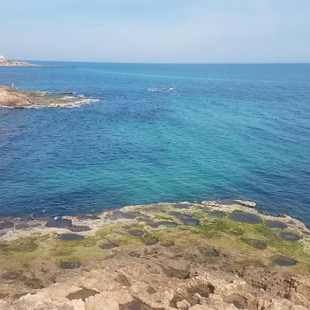 شقة Large Terrace Two Blocks From The